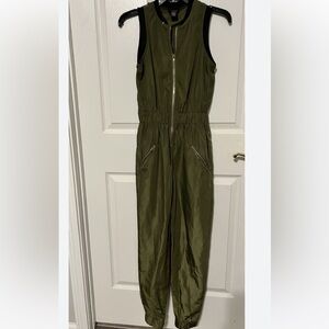 Rue 21 Sleeveless Zip Up Army Green Elastic Waist Cuff Jumpsuit